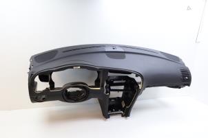 Gebruikte Dashboard Saab 9-3 II (YS3F) 1.9 TTiD 16V Prijs € 400,00 Margeregeling aangeboden door Auto Demontage Elferink B.V.