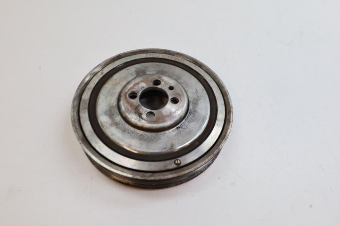 Gebruikte Krukas Poelie Saab 9-3 II (YS3F) 1.9 TTiD 16V Prijs € 50,00 Margeregeling aangeboden door Auto Demontage Elferink B.V.