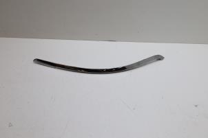 Gebruikte Sierstrip Saab 9-5 Estate (YS3E) 2.0t 16V Prijs € 50,00 Margeregeling aangeboden door Auto Demontage Elferink B.V.