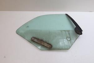 Gebruikte Ruit 2Deurs rechts-achter Saab 9-3 I (YS3D) 2.0t 16V Ecopower Prijs € 75,00 Margeregeling aangeboden door Auto Demontage Elferink B.V.