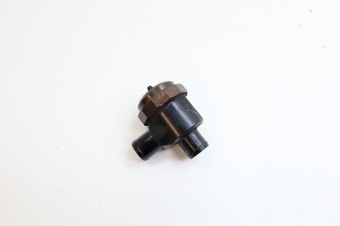 Gebruikte Turbodrukregelaar Saab 9-5 Estate (YS3E) 2.3t 16V Prijs € 40,00 Margeregeling aangeboden door Auto Demontage Elferink B.V.