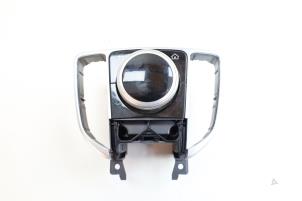 Gebruikte Regelunit Multi Media Mercedes E (W213) E-220d 2.0 Turbo 16V Prijs € 140,00 Margeregeling aangeboden door Auto Demontage Elferink B.V.