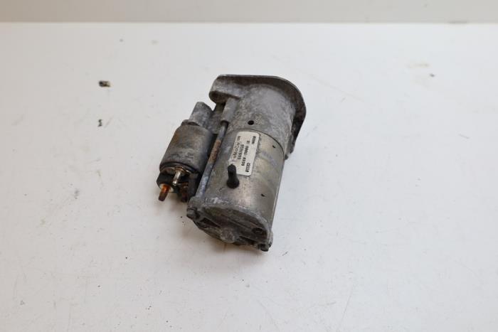 Gebruikte Startmotor Volvo S60 I (RS/HV) 2.4 20V 140 Prijs € 50,00 Margeregeling aangeboden door Auto Demontage Elferink B.V.