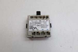 Gebruikte Centrale Deurvergrendelings Module Mercedes E (W213) E-220d 2.0 Turbo 16V Prijs € 100,00 Margeregeling aangeboden door Auto Demontage Elferink B.V.