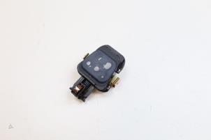Gebruikte Regensensor Mercedes E (W213) E-220d 2.0 Turbo 16V Prijs € 45,00 Margeregeling aangeboden door Auto Demontage Elferink B.V.