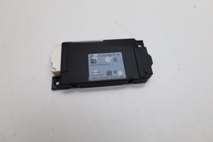 Gebruikte Immobiliser module Mercedes E (W213) E-220d 2.0 Turbo 16V Prijs € 200,00 Margeregeling aangeboden door Auto Demontage Elferink B.V.