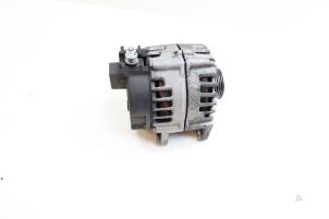 Gebruikte Alternator Mercedes E (W213) E-220d 2.0 Turbo 16V Prijs € 100,00 Margeregeling aangeboden door Auto Demontage Elferink B.V.