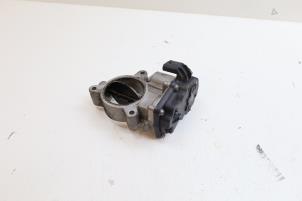 Gebruikte Gasklephuis Mercedes E (W213) E-220d 2.0 Turbo 16V Prijs € 75,00 Margeregeling aangeboden door Auto Demontage Elferink B.V.