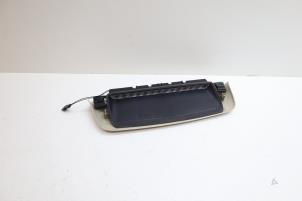 Gebruikte Remlicht Extra midden Saab 9-3 II Sport Sedan (YS3F) 1.8t 16V Prijs € 75,00 Margeregeling aangeboden door Auto Demontage Elferink B.V.