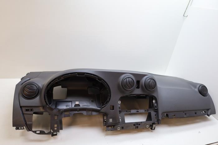 Gebruikte Dashboard Mercedes Citan (415.6) 1.5 109 CDI Prijs € 150,00 Margeregeling aangeboden door Auto Demontage Elferink B.V.