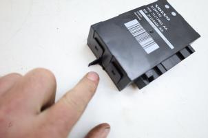 Gebruikte Module achterklep motor Volvo V70 (BW) 2.0 T 16V Prijs € 35,00 Margeregeling aangeboden door Auto Demontage Elferink B.V.