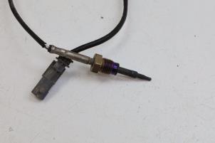 Gebruikte Uitlaat temperatuursensor Volvo V60 II (ZW) 2.0 D3 16V Prijs € 35,00 Margeregeling aangeboden door Auto Demontage Elferink B.V.