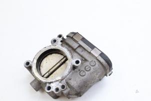 Gebruikte Gasklephuis Mercedes C (W204) 1.8 C-180 CGI 16V Prijs € 50,00 Margeregeling aangeboden door Auto Demontage Elferink B.V.