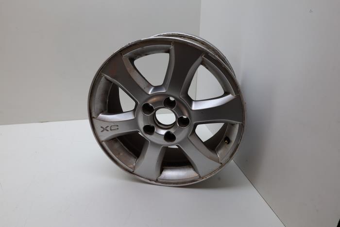 Velg van een Volvo XC70 (BZ) 2.4 D5 20V AWD 2009
