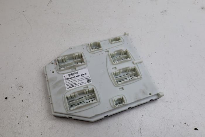 Computer Body Control van een Mercedes-Benz A Limousine (177.1) 1.3 A-250 e Turbo 16V 2022