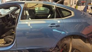 Gebruikte Portier 4Deurs links-achter Volvo S90 II 2.0 D5 Polestar 16V AWD Prijs € 650,00 Margeregeling aangeboden door Auto Demontage Elferink B.V.