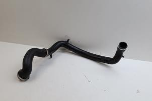 Gebruikte Intercooler Buis Volvo V70 (SW) 2.4 20V 170 Prijs € 50,00 Margeregeling aangeboden door Auto Demontage Elferink B.V.