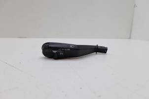 Gebruikte Pinker Schakelaar Saab 9-3 II Sport Sedan (YS3F) 1.8t 16V Prijs € 50,00 Margeregeling aangeboden door Auto Demontage Elferink B.V.