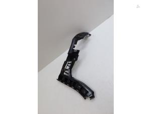 Gebruikte Bumpersteun rechts-achter Mercedes A-Klasse AMG (177.0) 2.0 A-35 AMG Turbo 16V 4Matic Prijs € 30,00 Margeregeling aangeboden door Auto Demontage Elferink B.V.