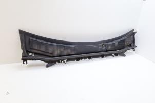 Gebruikte Paravent Mercedes A-Klasse AMG (177.0) 2.0 A-35 AMG Turbo 16V 4Matic Prijs € 65,00 Margeregeling aangeboden door Auto Demontage Elferink B.V.