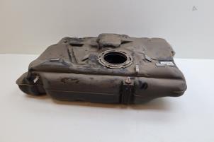 Gebruikte Brandstoftank Mercedes CLA (117.3) 1.6 CLA-180 16V Prijs € 150,00 Margeregeling aangeboden door Auto Demontage Elferink B.V.