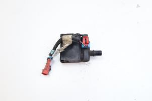 Gebruikte Evap klep Saab 9-7X 5.3i V8 AWD Prijs € 25,00 Margeregeling aangeboden door Auto Demontage Elferink B.V.