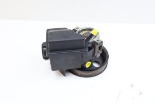 Gebruikte Pomp Servo Volvo V70 (GW/LW/LZ) 2.5 10V Prijs € 100,00 Margeregeling aangeboden door Auto Demontage Elferink B.V.