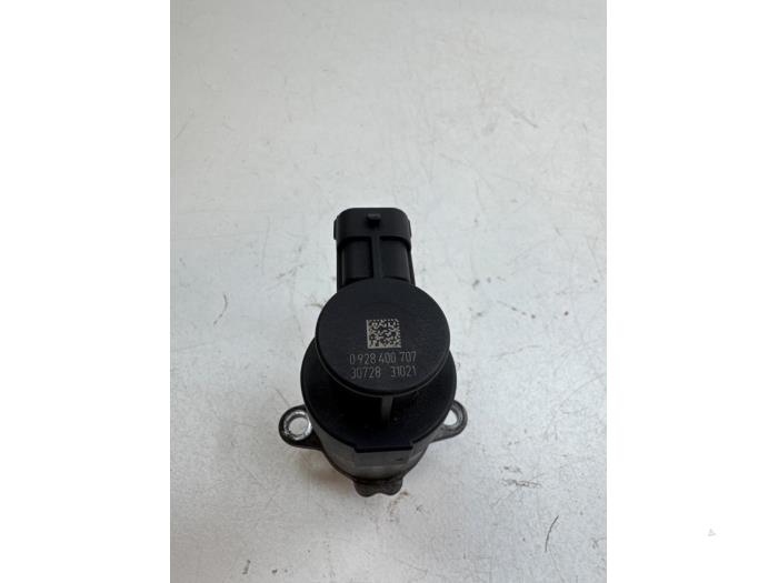 Gebruikte Brandstofdruk sensor Volvo V60 I (FW/GW) 2.4 D6 20V Plug-in Hybrid AWD Prijs € 40,00 Margeregeling aangeboden door Auto Demontage Elferink B.V.
