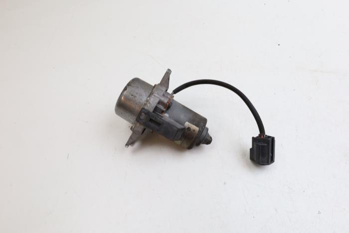 Gebruikte Vacuumpomp Rembekrachtiging Volvo V50 (MW) 2.4i 20V Prijs € 125,00 Margeregeling aangeboden door Auto Demontage Elferink B.V.