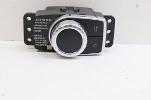 Gebruikte Schakelaar boordcomputer Mercedes B (W246) 1.8 B-180 CDI BlueEFFICIENCY 16V Prijs € 25,00 Margeregeling aangeboden door Auto Demontage Elferink B.V.