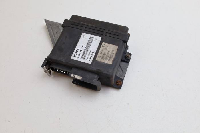 Gebruikte Computer Ontsteking Saab 900 I 2.1 i 16V Prijs € 100,00 Margeregeling aangeboden door Auto Demontage Elferink B.V.