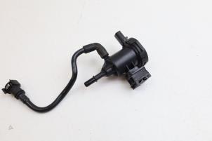 Gebruikte Evap klep Mercedes GLC (X253) 2.0 260 16V 4-Matic Prijs € 35,00 Margeregeling aangeboden door Auto Demontage Elferink B.V.