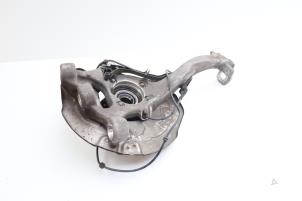 Gebruikte Fusee links-voor Mercedes GLC (X253) 2.0 260 16V 4-Matic Prijs € 250,00 Margeregeling aangeboden door Auto Demontage Elferink B.V.