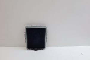 Gebruikte Display Interieur Volvo V60 II (ZW) 2.0 D3 16V Prijs € 200,00 Margeregeling aangeboden door Auto Demontage Elferink B.V.