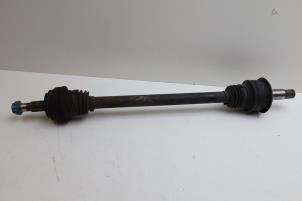 Gebruikte Aandrijfas links-achter Mercedes GLC (X253) 2.0 260 16V 4-Matic Prijs € 125,00 Margeregeling aangeboden door Auto Demontage Elferink B.V.