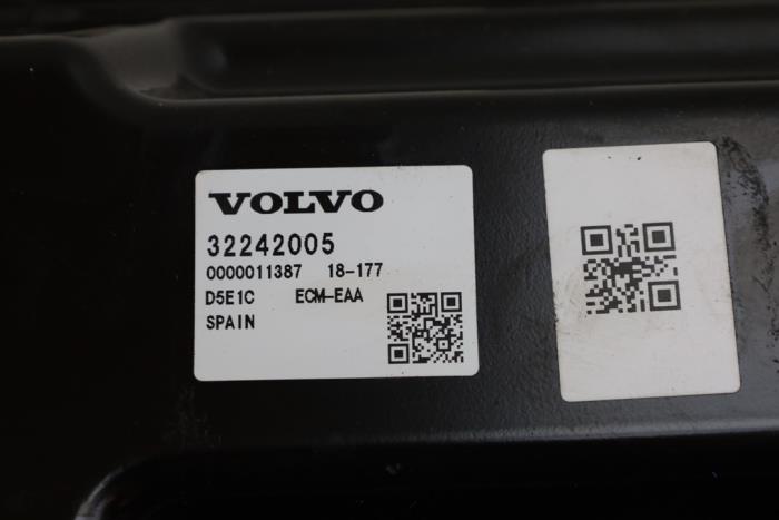 Computer Inspuit van een Volvo V60 II (ZW) 2.0 D3 16V 2018