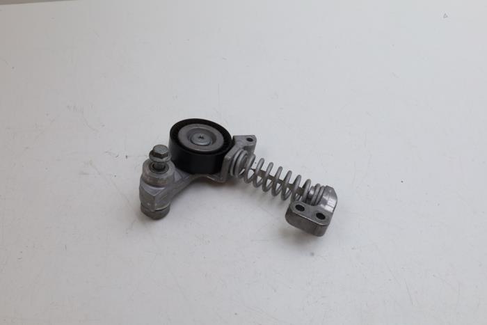 Gebruikte Spanner multiriem Volvo V60 II (ZW) 2.0 D3 16V Prijs € 40,00 Margeregeling aangeboden door Auto Demontage Elferink B.V.