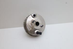 Gebruikte Rembekrachtiger Volvo V60 II (ZW) 2.0 D3 16V Prijs € 175,00 Margeregeling aangeboden door Auto Demontage Elferink B.V.