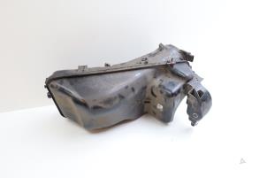 Gebruikte Ureumreservoir Volvo V60 II (ZW) 2.0 D3 16V Prijs € 250,00 Margeregeling aangeboden door Auto Demontage Elferink B.V.