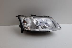 Gebruikte Rechter Koplamp Saab 9-3 03- Prijs € 85,00 Margeregeling aangeboden door Auto Demontage Elferink B.V.