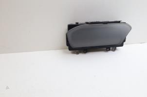 Gebruikte Kilometerteller KM Volvo V60 II (ZW) 2.0 T6 16V Twin Engine Prijs € 250,00 Margeregeling aangeboden door Auto Demontage Elferink B.V.