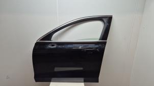 Gebruikte Portier 4Deurs links-voor Volvo V60 II (ZW) 2.0 T6 16V Twin Engine Prijs € 750,00 Margeregeling aangeboden door Auto Demontage Elferink B.V.