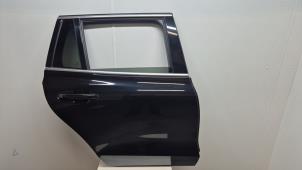 Gebruikte Deur 4Deurs rechts-achter Volvo V60 II (ZW) 2.0 T6 16V Twin Engine Prijs € 750,00 Margeregeling aangeboden door Auto Demontage Elferink B.V.