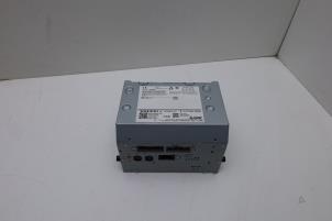 Gebruikte Regelunit Multi Media Volvo V60 II (ZW) 2.0 T6 16V Twin Engine Prijs € 375,00 Margeregeling aangeboden door Auto Demontage Elferink B.V.