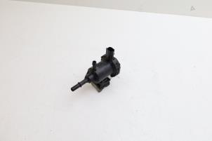 Gebruikte Evap klep Mercedes B (W246) 1.6 B-200 BlueEFFICIENCY Turbo 16V Prijs € 30,00 Margeregeling aangeboden door Auto Demontage Elferink B.V.