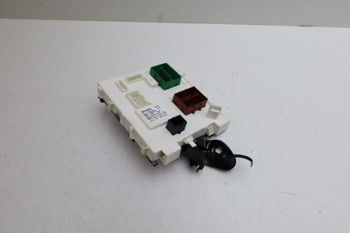 Gebruikte Bodycontrol Module Lynk &amp; Co 01 1.5 PHEV Prijs € 125,00 Margeregeling aangeboden door Auto Demontage Elferink B.V.