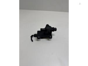 Gebruikte Sensor (overige) Lynk &amp; Co 01 1.5 PHEV Prijs € 40,00 Margeregeling aangeboden door Auto Demontage Elferink B.V.