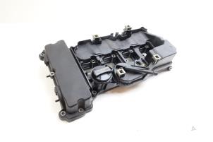 Gebruikte Kleppendeksel Mercedes C (W204) 1.8 C-200K 16V Prijs € 85,00 Margeregeling aangeboden door Auto Demontage Elferink B.V.