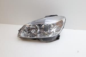 Gebruikte Koplamp links Mercedes C (W204) 1.8 C-200K 16V Prijs € 200,00 Margeregeling aangeboden door Auto Demontage Elferink B.V.