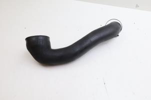 Gebruikte Intercooler Slang Saab 9-3 II Sport Sedan (YS3F) 1.8t 16V Prijs € 50,00 Margeregeling aangeboden door Auto Demontage Elferink B.V.